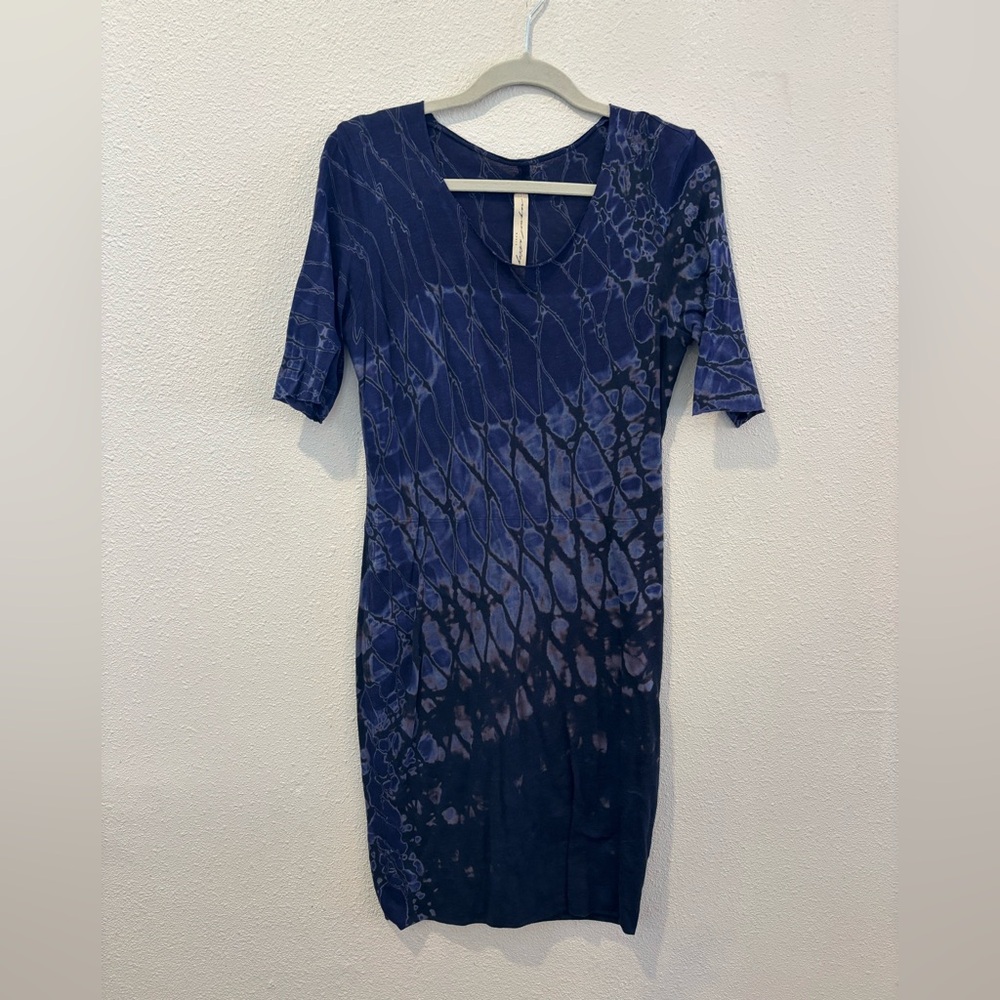 Raquel Allegra Short Sleeve Fitted Dress Blue Tie Dye Boho Casual Size 3 Large